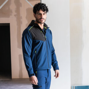 Giubbotto in Softshell a Tre Strati Impermeabile e Traspirante