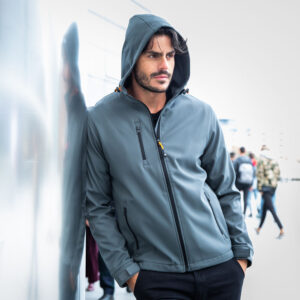 Giubbino da Uomo in Softshell a 2 Strati  con Trattamento Idrorepellente